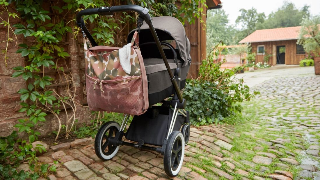 casual-conversion-buggy-bag-1100x618.jpg