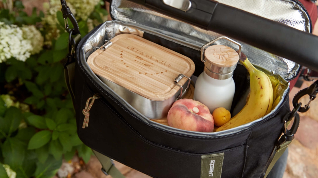 Prebaľovacie tašky, do ktorých dáte i notebook či čerstvé jedlo. Zoznámte sa s modernými a zároveň praktickými vychytávkami od značky Lässig.