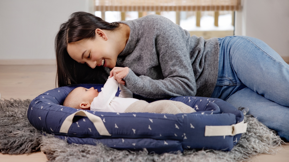 TIPY NA VIANOČNÉ DARČEKY PRE NAJMENŠIE BÁBÄTKÁ, KOJENCOV AJ NADCHÁDZAJÚCE MAMINKY