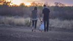 family-gaa9837337_1920-144x81.jpg