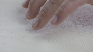 braille-5496083_1920-352x198.jpg