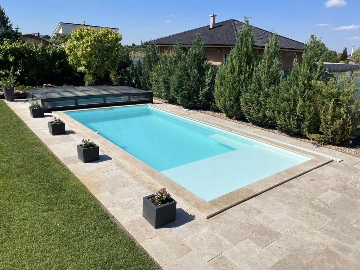 Koniec stresu pri vode: Objavili sme bazén, kde sa deti bezpečne hrajú a&nbsp;vy konečne ležíte s&nbsp;drinkom v&nbsp;ruke