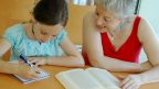 domace_uloha_stari_rodicia_skola_istock_000003489759small-144x81.jpg