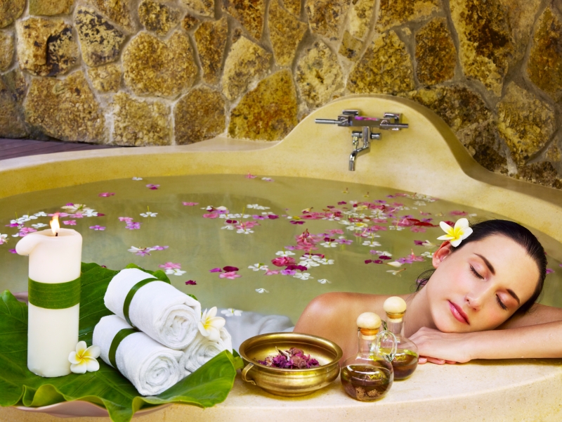 ena_relaxacia_kupele_aromaterapia_istock_000012374557small.jpg