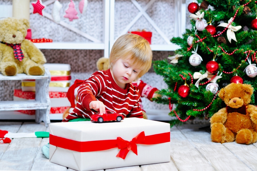 dieta-darceky-vianoce-stromcek_istock_000030484430.jpg